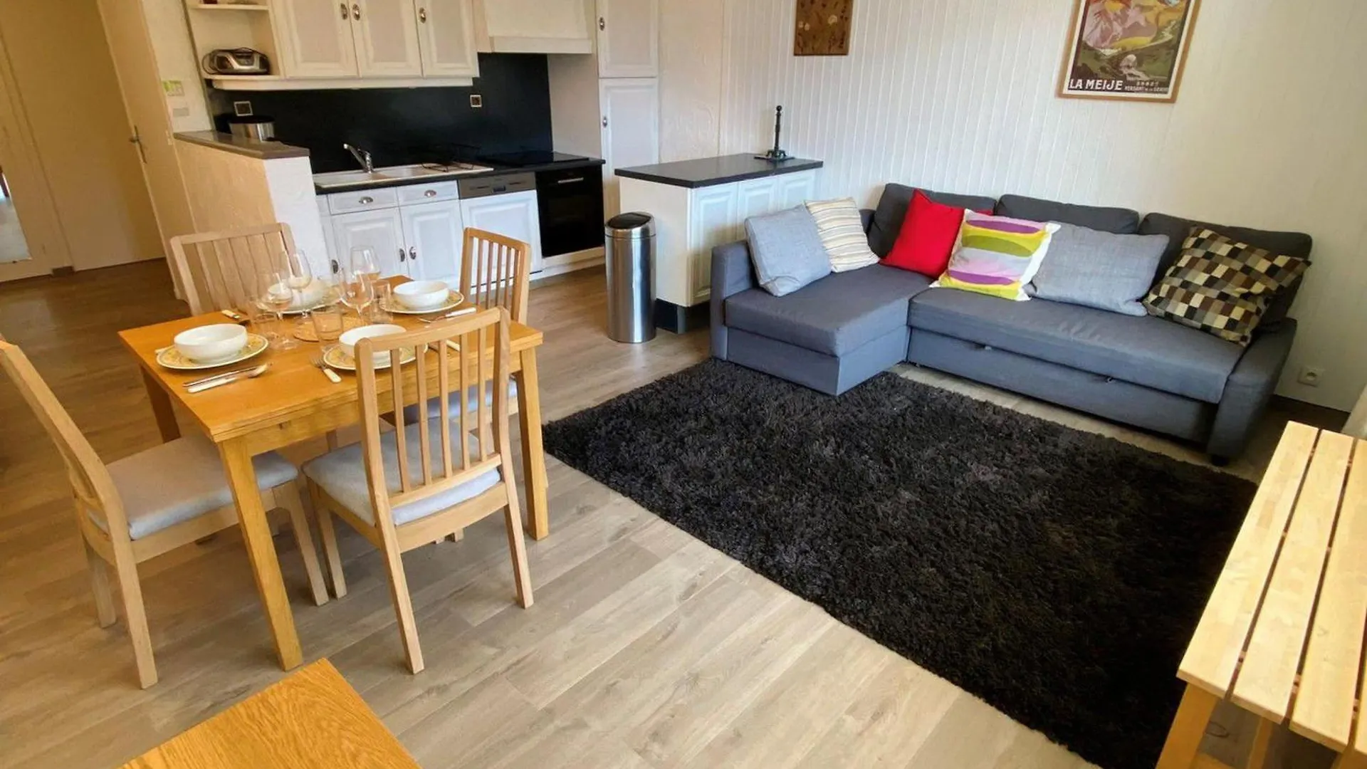Bel Appartement 3 Pieces Avec Balcon Et Vue Montagnes - Fr-1-516-86 Λε Ντεζ Αλπ 0*,  Γαλλία